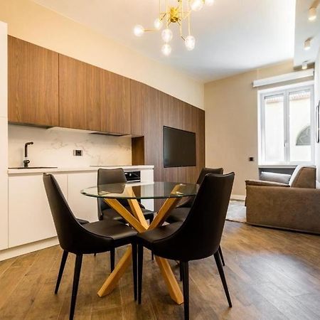 Dali Duomo Golden House Apartment Милано Екстериор снимка