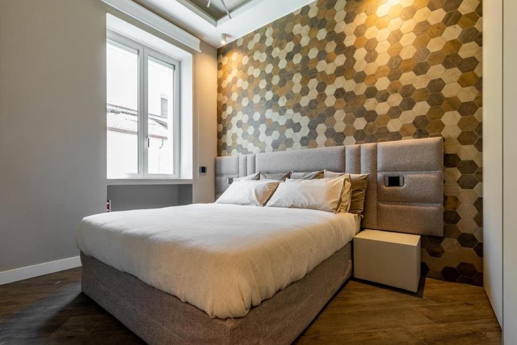 Dali Duomo Golden House Apartment Милано Екстериор снимка