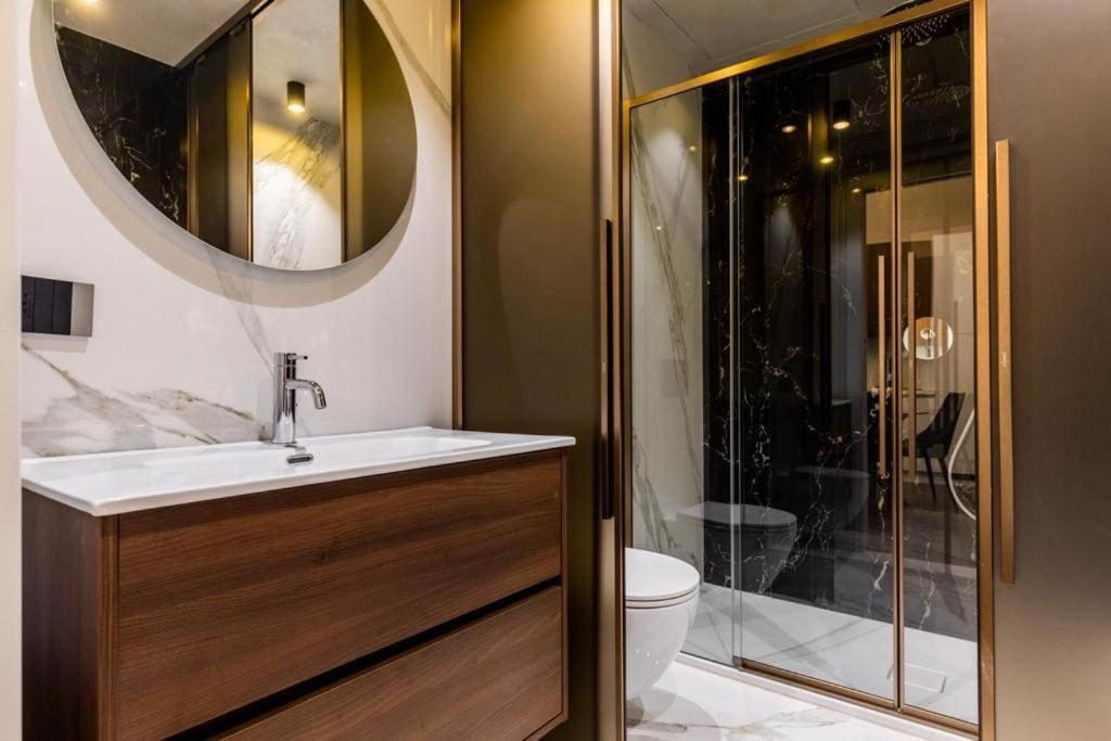 Dali Duomo Golden House Apartment Милано Екстериор снимка