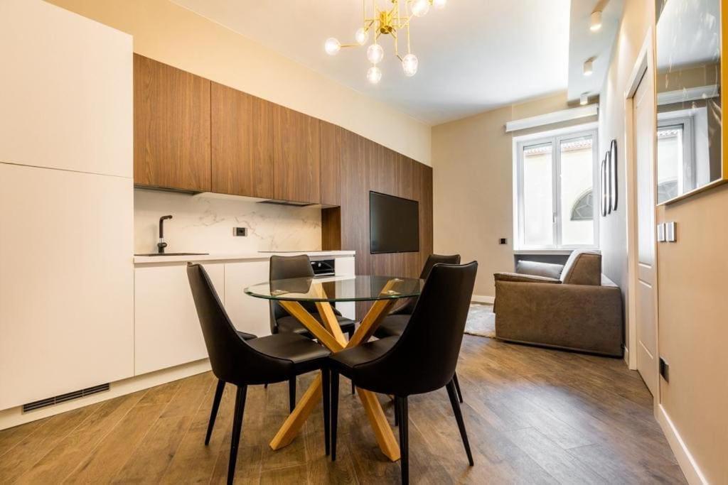 Dali Duomo Golden House Apartment Милано Екстериор снимка
