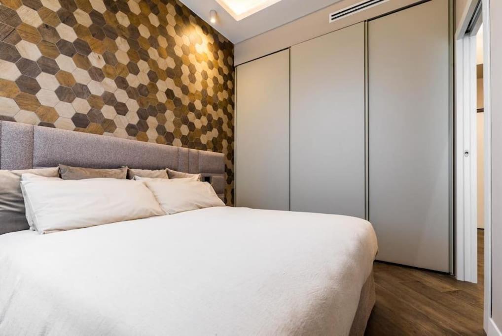 Dali Duomo Golden House Apartment Милано Екстериор снимка