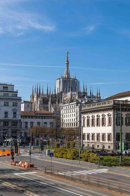 Dali Duomo Golden House Apartment Милано Екстериор снимка